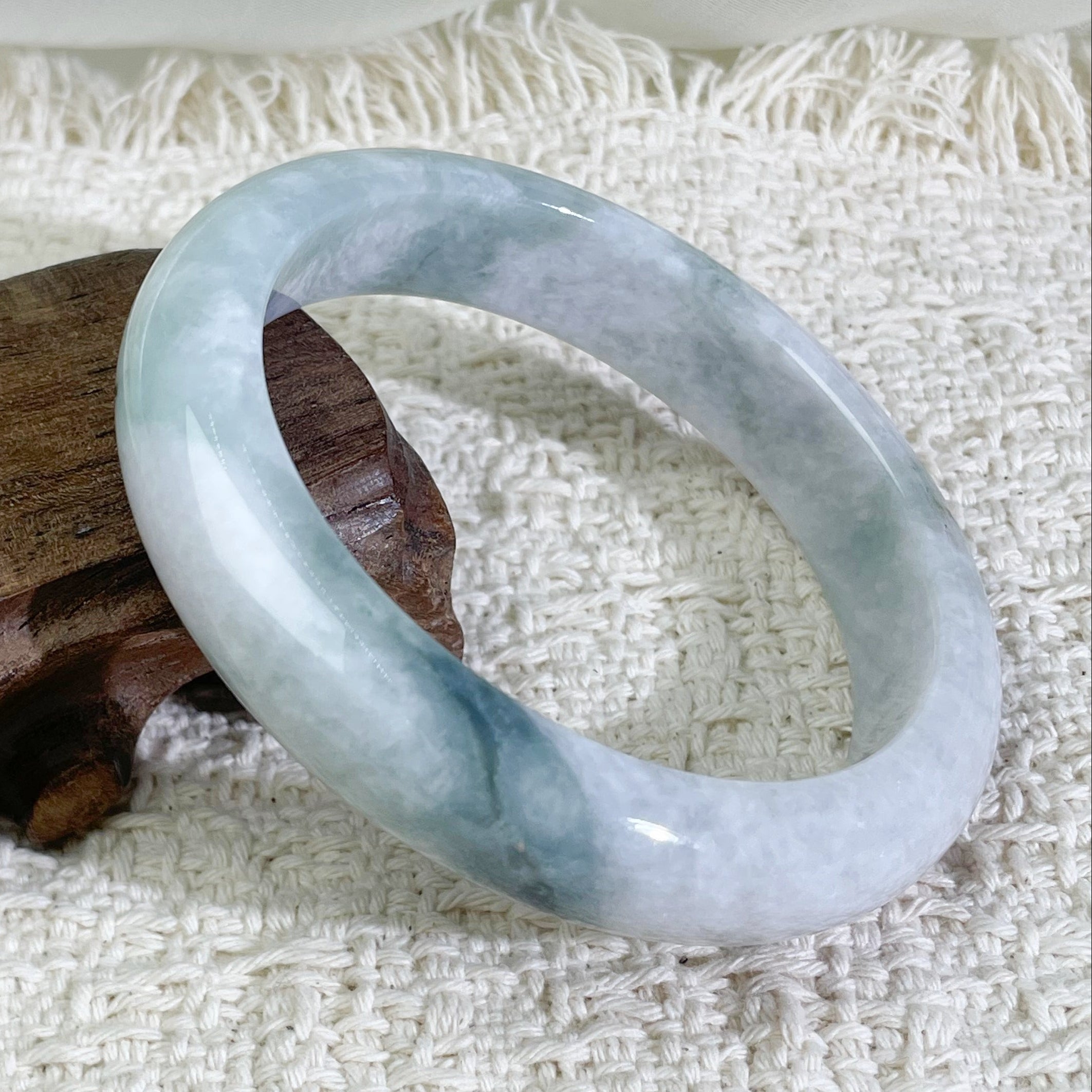 Natural Misty Blue Floating Flowers Type A Jadeite Jade Bangle